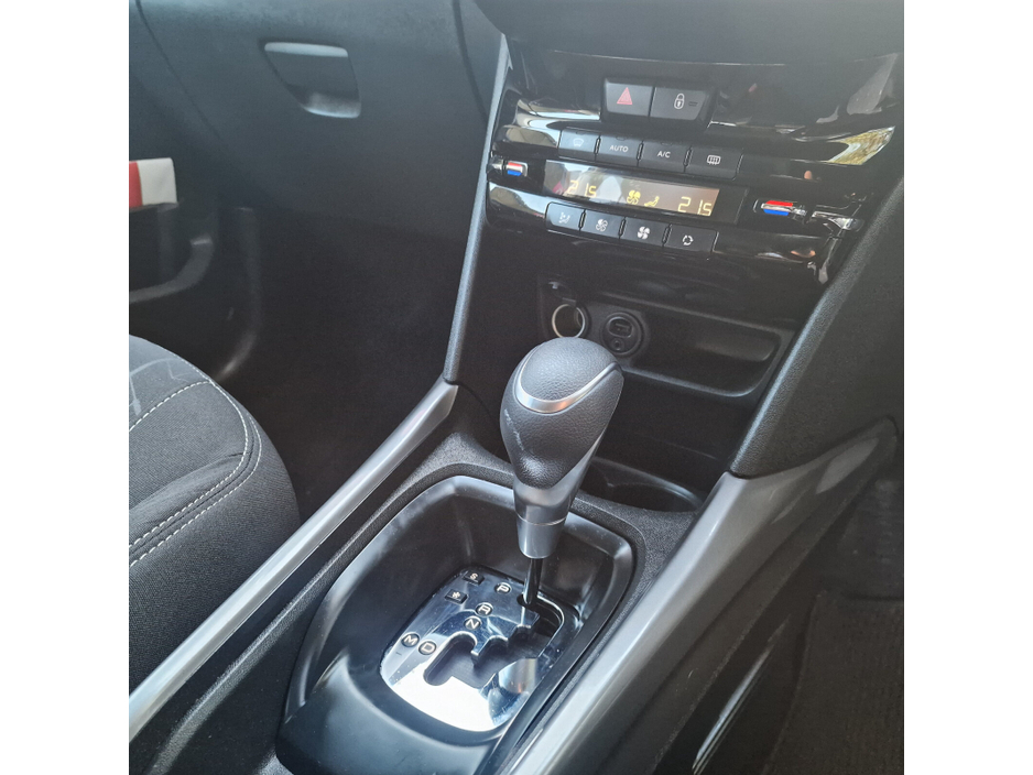 2017 Peugeot 2008 1.2 PureTech 110bhp Automatic S&S Active €11,450