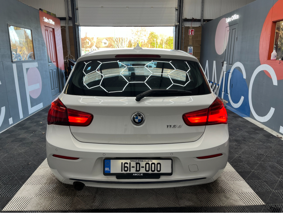 2016 BMW 1 Series €14950! 2016 BMW 118D 1 SERIES AUTOMATIC SPORT 2.0 AUTOMATIC / REVERSE CAMERA / CRUISE CONTROL €14,950
