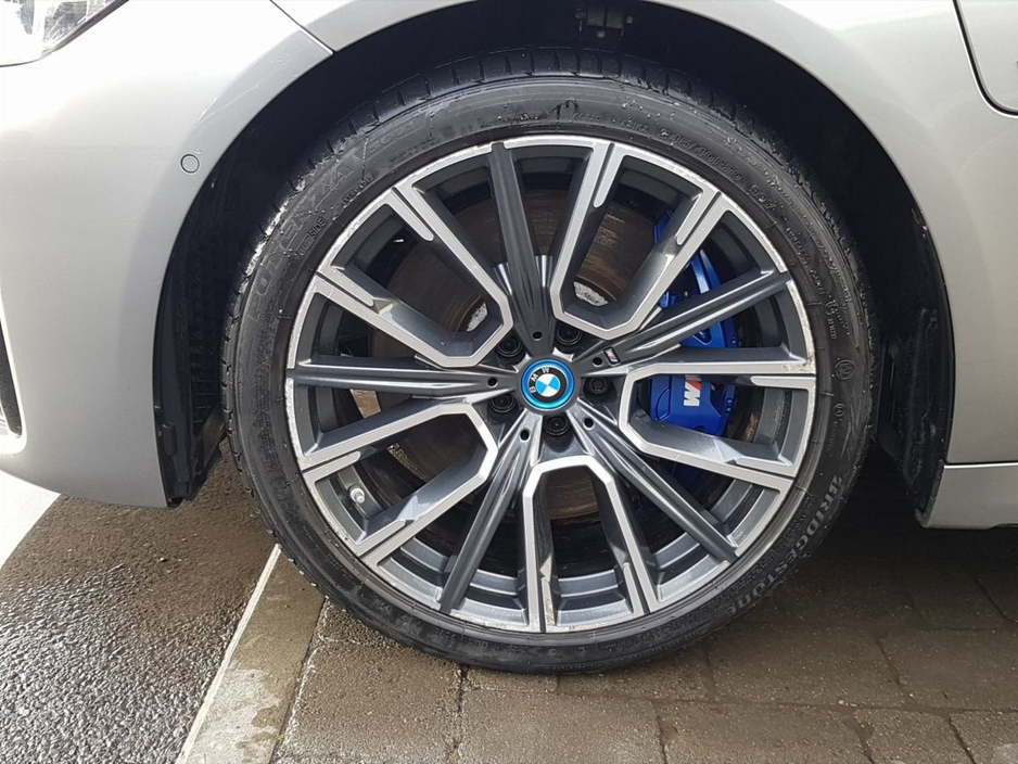 2022 BMW 7 Series 745e M Sport €63,995