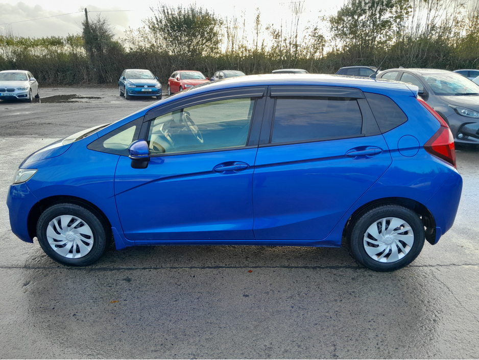2016 Honda Fit 1.3 Petrol Automatic. Portlaoise. €10,950