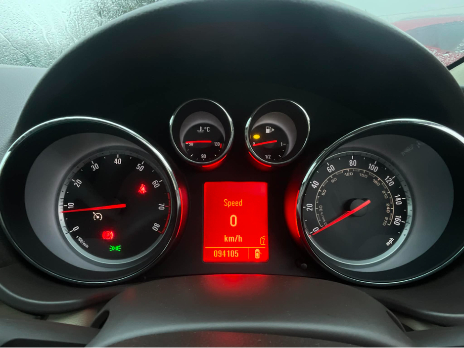 2011 Vauxhall Insignia 1.8 VVT-I EXCLUSIVE 138BHP LOW KM €3,450