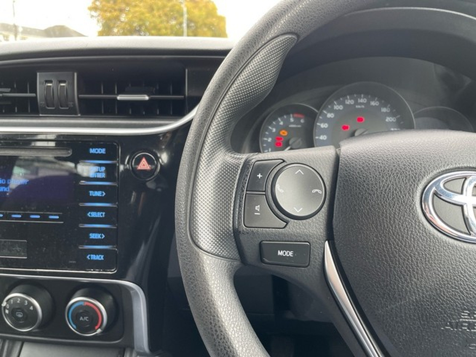 2017 Toyota Corolla *WAS €17,444 NOW €16,888* COROLLA 1.4 D4D TERRA €16,888