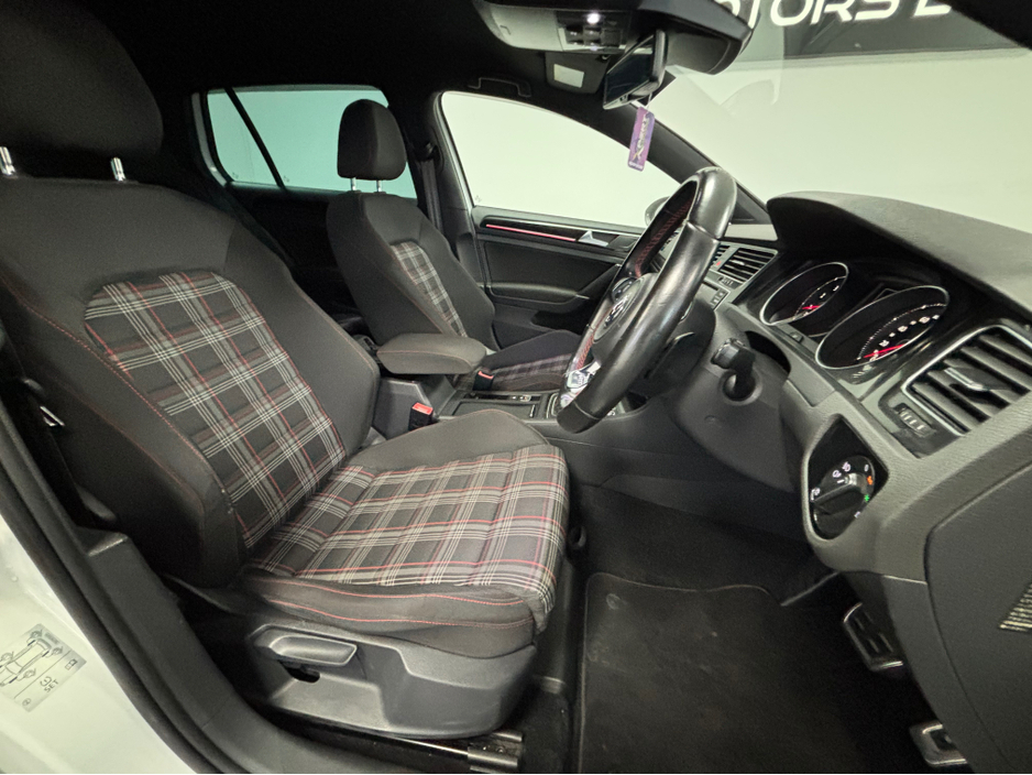 2014 Volkswagen Golf *VOLKSWAGEN GOLF GTI* *DSG* *KEYLESS ENTRT* *LOW MILEAGE* *PARKING SENSORS* *BT AUDIO* *DRIVE MODES* *TRADE INS WELCOME* *6 MONTH WARRANTY* €18,950
