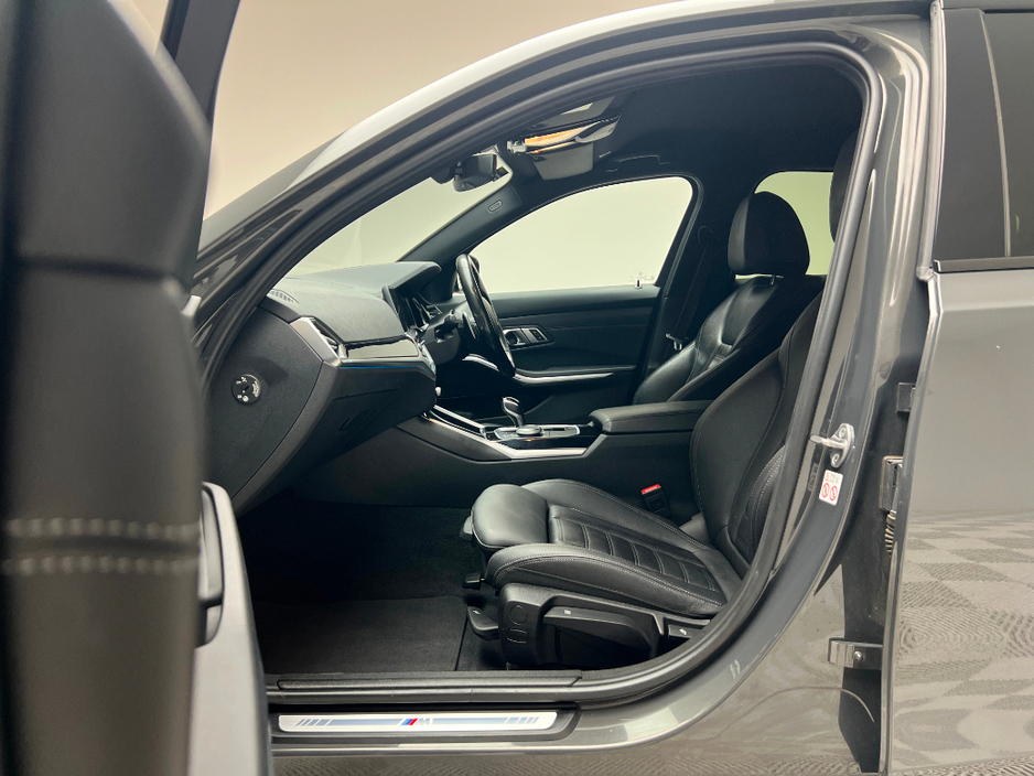 2022 BMW 3 Series 330E M SPORT PRO EDITION €29,990