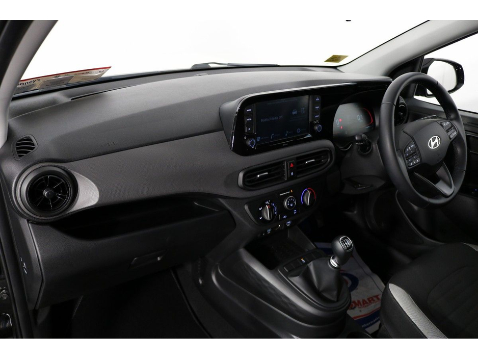 2024 Hyundai i10 DELUXE PLUS 1.0L PETROL HATCHBACK €19,895