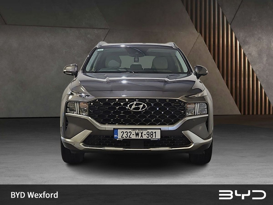 2023 Hyundai Santa Fe 1.6 PHEV 4WD Executive Plus Auto 7Seats €44,475