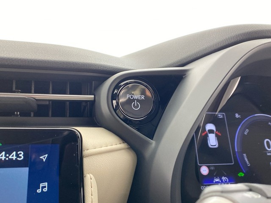 2025 Lexus LBX Elegant €39,950