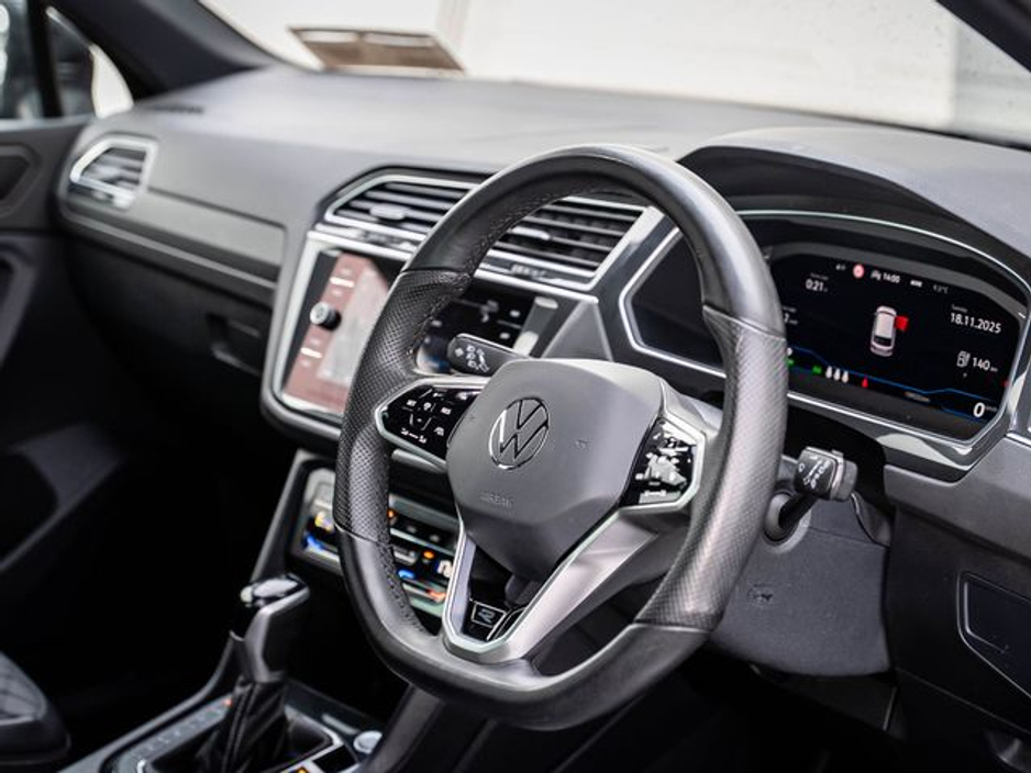 2023 Volkswagen Tiguan R-LINE TSI DSG €36,450