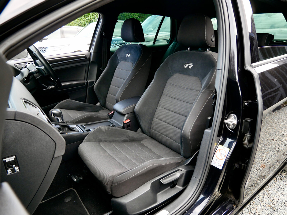 2019 Volkswagen Golf 2.0 TSI 5DR 300HP DSG 4M R €34,950