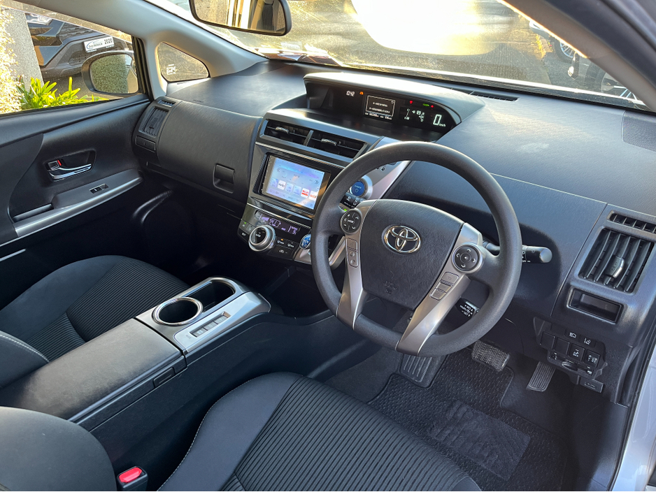 2019 Toyota Prius Alpha 7 SEATER AUTOMATIC HYBRID 1.8 PETROL //LOW MILES//ADAPTIVE CRUISE CONTROL//KEYLESS ENTRY//REVERSE CAMERA// €23,950