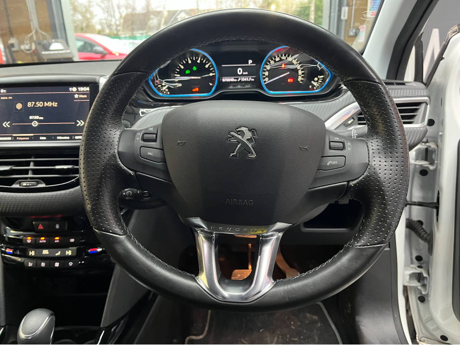 2020 Peugeot 2008 €15950! 2020 PEUGEOT 2008 1.2 AUTOMATIC / REVERSE CAMERA / HEATED SEATS €15,950