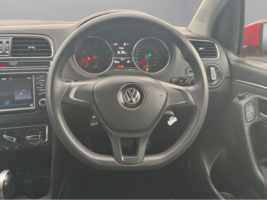 2017 Volkswagen Polo 2017 VW POLO (S64) €13,495