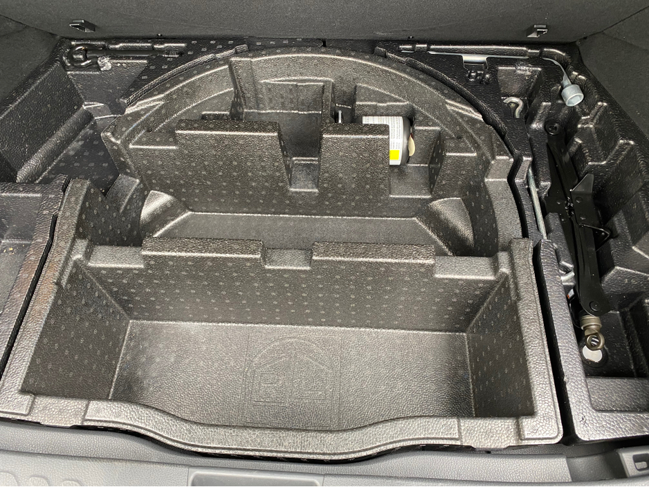 2017 Toyota C-HR 1.8 PETROL HYBRID AUTOMATIC SUV *HIGH SPEC* *NCT 01-2028* *€170 ROAD TAX* *FINANCE ARRANGED TODAY* €16,450