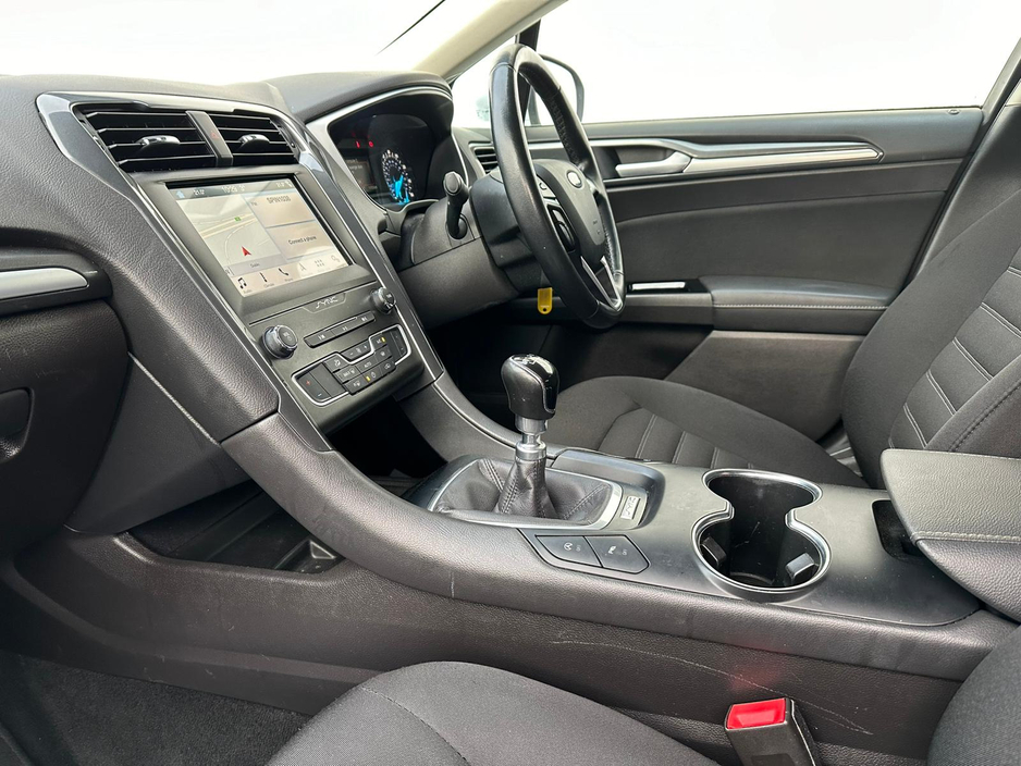 2019 Ford Mondeo 2.0 TDCI ZETEC 150PS NAV SERVICE HISTORY €13,649