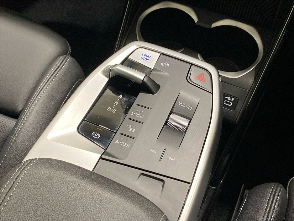 2025 BMW iX1 xDrive30 xLine €50,950