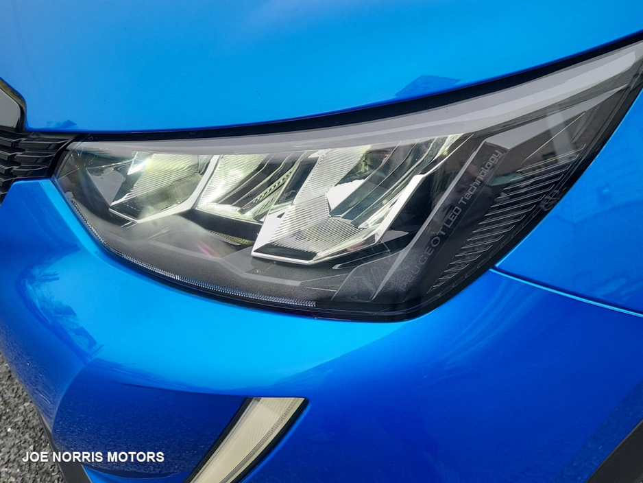 2023 Peugeot 2008 ACTIVE 1.2 100 BHP LOW KMS €23,750