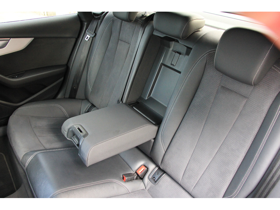 2023 Audi A5 Black Edition * Tilt and Slide Sunroof * Extra spec €51,950