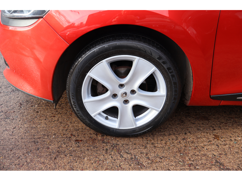 2017 Renault Clio DYNAMIQUE S NAV Low Mileage €10,995