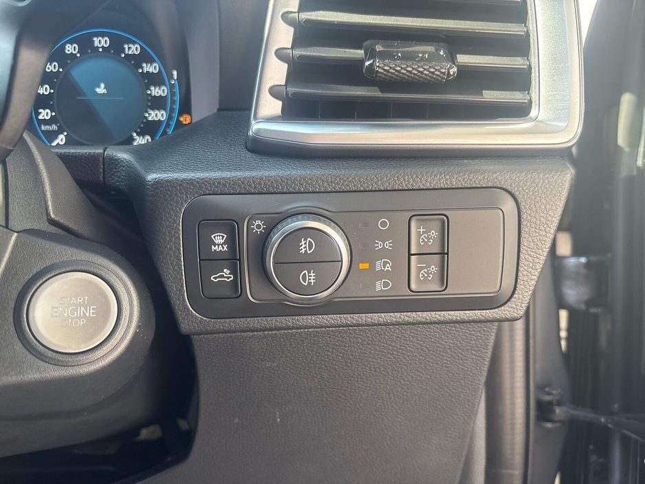 2025 Volkswagen Amarok  €60,810