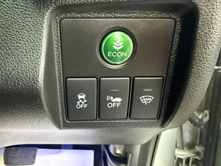 2015 Honda Vezel  €14,890