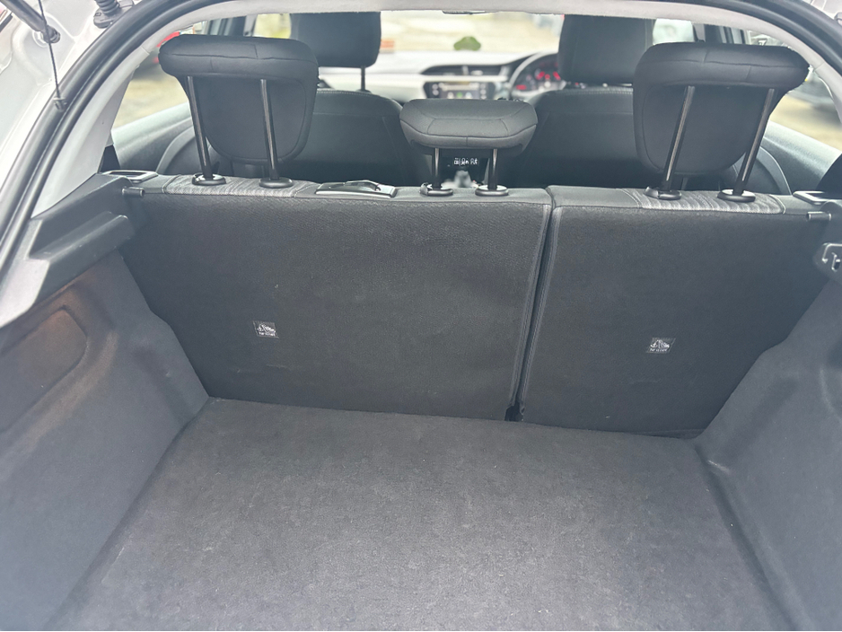 2022 Opel Corsa SC-1.2 75PS-PET-5SP-MY22 4DR Finance Available own this car from €58 per week €13,499