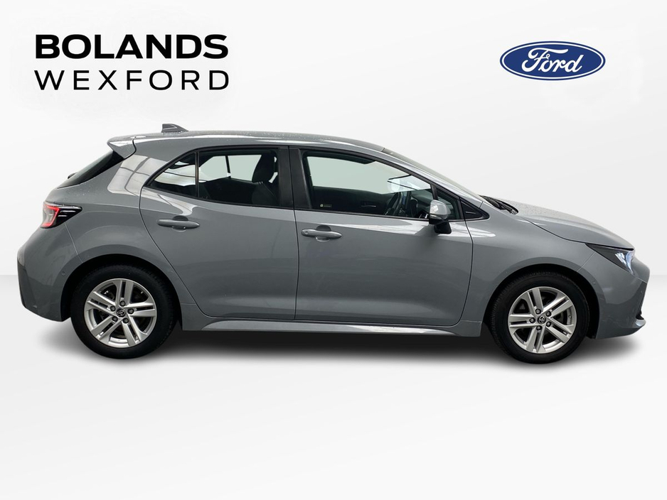 2023 Toyota Corolla Corolla Icon Tech Hev Cvt Icon Tech 122 VVT-h Auto Start/Stop €22,995