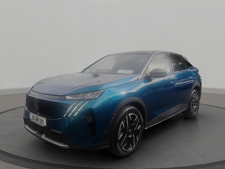 2025 Peugeot 3008 1.2 MHEV PureTech 136bhp eDCS6 Allure €42,995