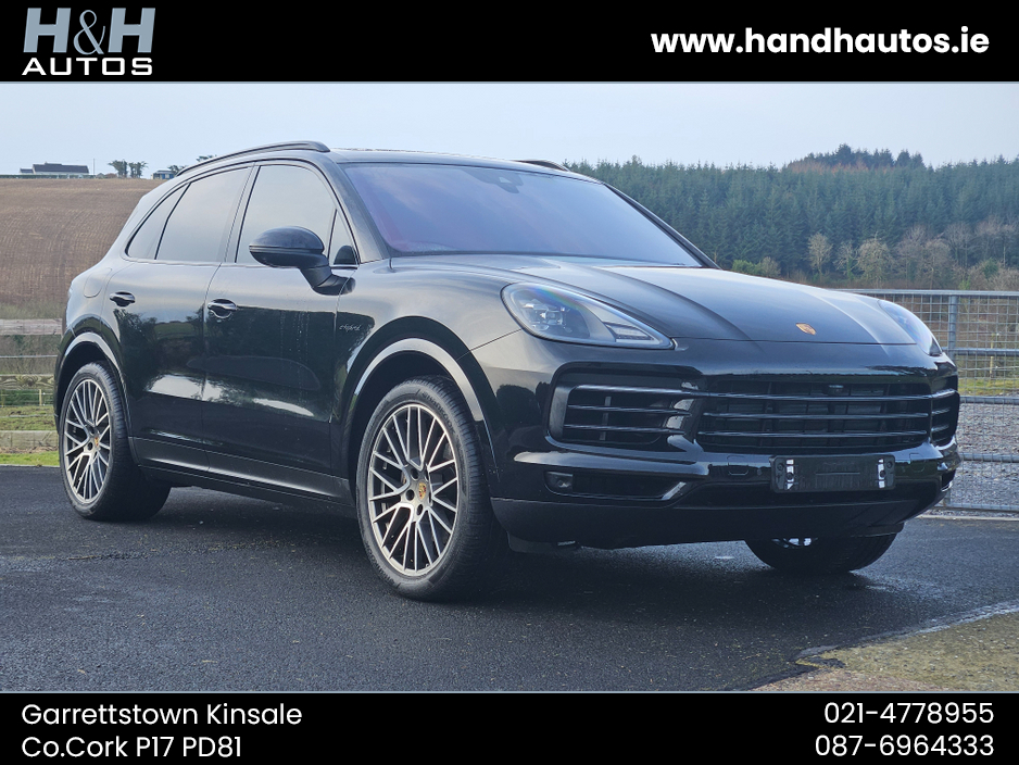 2023 Porsche Cayenne SE HYBRID 5DR AUTOMATI