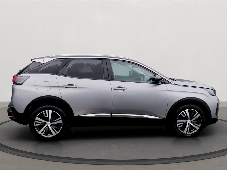 2023 Peugeot 3008 1.5 BlueHDi 130bhp Allure €31,950
