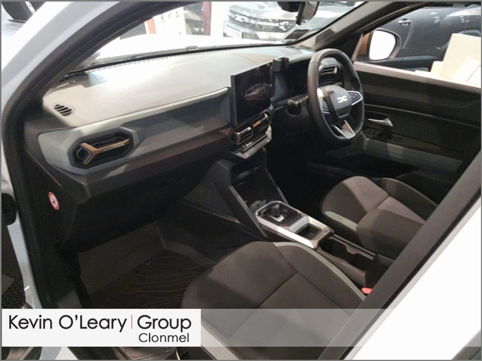 2026 Dacia Duster Extreme HEV 155 €38,000