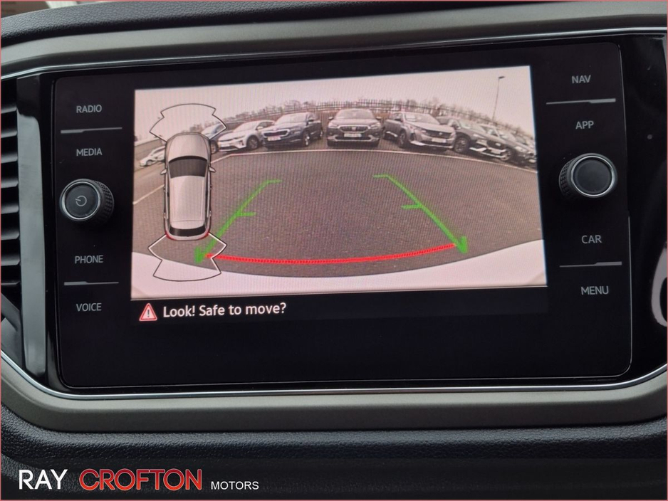 2021 Volkswagen T-Roc 1.0 TSI 110bhp Design €23,950