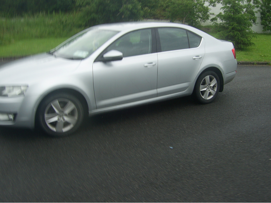 2015 Skoda Octavia 2.0 TDI CR SE BUSINESS €7,995