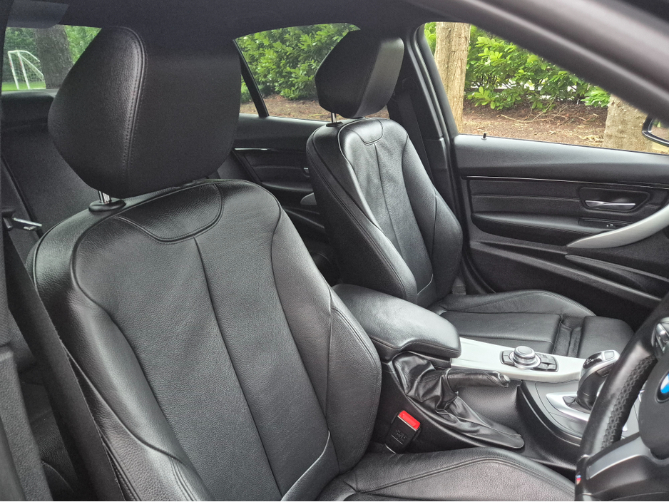 2016 BMW 3 Series F30 320D M SPORT AUTO - Full M-Preformance Body Kit - Upgraded 19" Diamond Cut Alloy Wheels - Two Keys - Service History - 12 Month Warranty €16,950