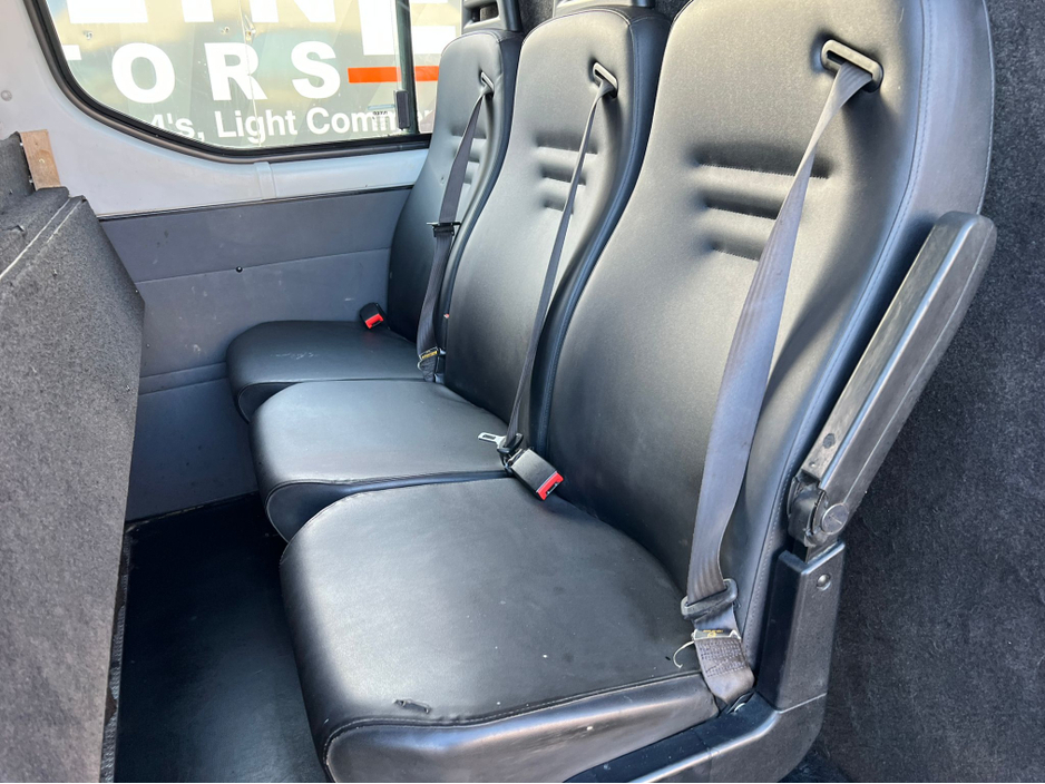 2016 Iveco Daily ==STUNNING 6 SEATER//AUTO//NEW DOE// €17,950