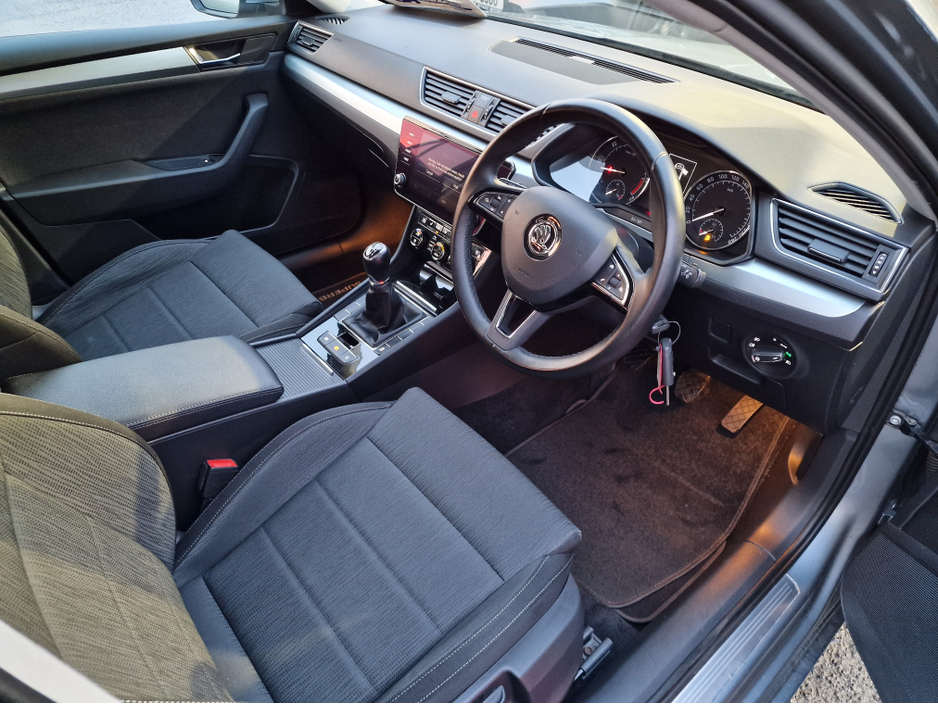 2018 Skoda Superb AMBITION 1.6 TDI-FULLY SERVICED WITH NEW NCT €14,350