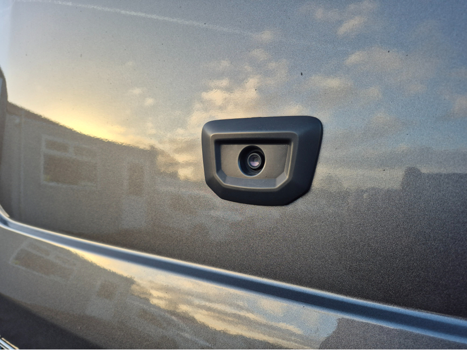 2023 Ford Transit 350L LIMITED EDITION 2.0 TD 130BHP HEV1 M6 FWD €22,300