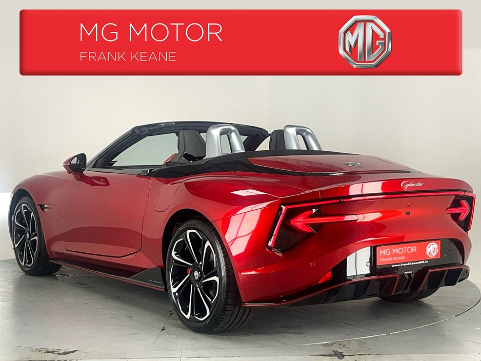 2026 MG Cyberster MG CYBERSTER DUAL MOTOR**7 YEAR WARRANTY**SCISSOR DOORS**LAUNCH CONTROL**FULLY ELECTRIC HOOD**8 SPEAKER BOSE SOUND SYSTEM**WRAPAROUND 3 SCREEN COCKPIT**ADAPTIVE CRUSIE CONTROL** €76,350