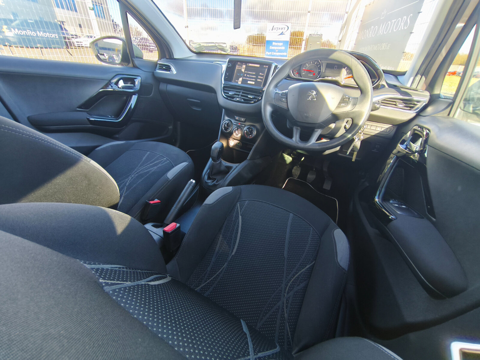 2013 Peugeot 208 1.0 VTI 68 bhp Active €6,500