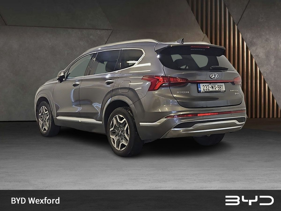 2023 Hyundai Santa Fe 1.6 PHEV 4WD Executive Plus Auto 7Seats €44,475
