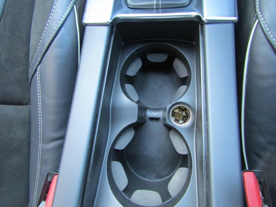 2016 Volvo XC60 2.0 D4 R-design NAV 190BHP 5DR €15,950