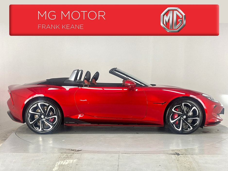 2026 MG Cyberster MG CYBERSTER DUAL MOTOR**7 YEAR WARRANTY**SCISSOR DOORS**LAUNCH CONTROL**FULLY ELECTRIC HOOD**8 SPEAKER BOSE SOUND SYSTEM**WRAPAROUND 3 SCREEN COCKPIT**ADAPTIVE CRUSIE CONTROL** €76,350