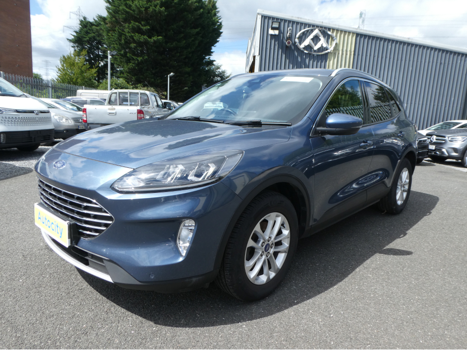 2022 Ford Kuga TITANIUM FWD price plus vat TAX 3/26 €17,950