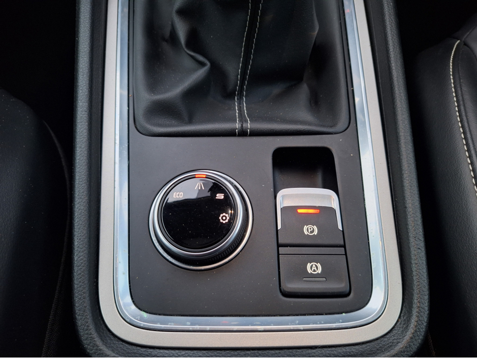 2022 SEAT Ateca PA 2.0 TDI 150HP XP+ * Top Spec/Leather/Sunroof/Heated Seats/Camera* €27,950