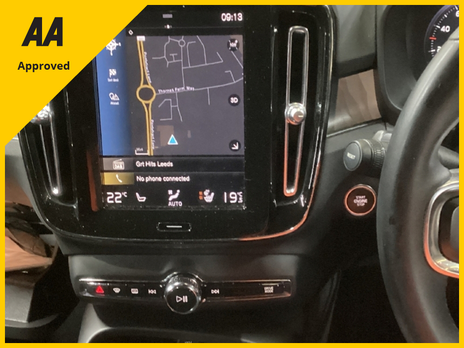 2022 Volvo XC40 2022 T4 PLUS 55,953 Kilometers €36,950