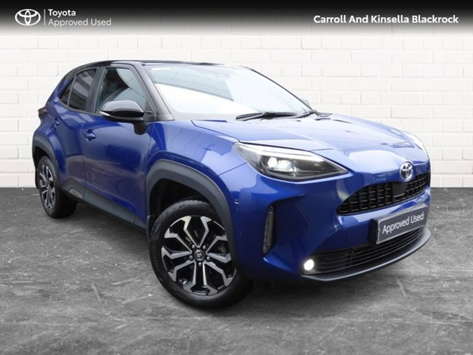 2022 Toyota Yaris Cross Hybrid Luna Sport €27,950