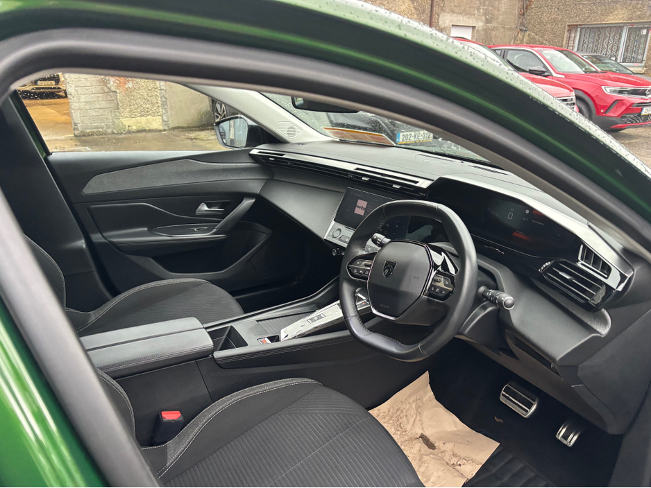 2022 Peugeot 308 ACTIVE PACK 1.5 HDI AUTO 1 130 4 €19,499