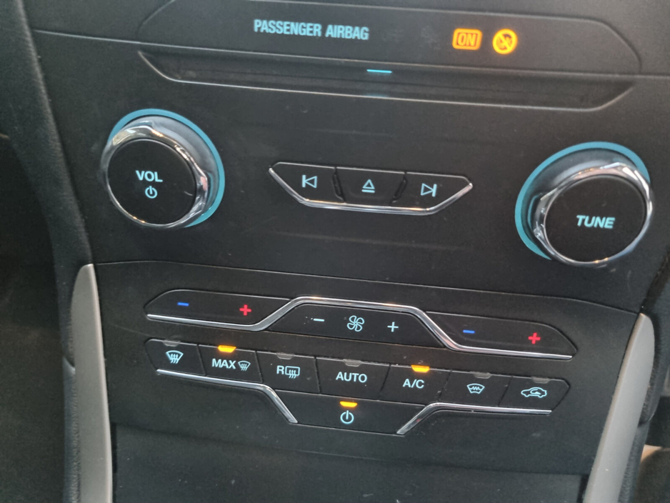 2017 Ford S-Max 2.0 TDCi 150PS Zetec €10,000