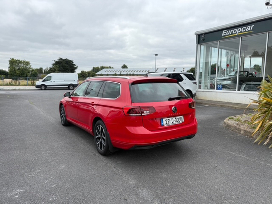 2022 Volkswagen Passat SEL TDI €32,995