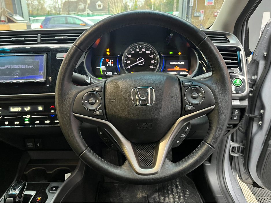 2020 Honda Grace €16950! 2020 HONDA GRACE HYBRID LX SENSING 1.5 AUTOMATIC / REVERSE CAMERA / CRUISE CONTROL €16,950