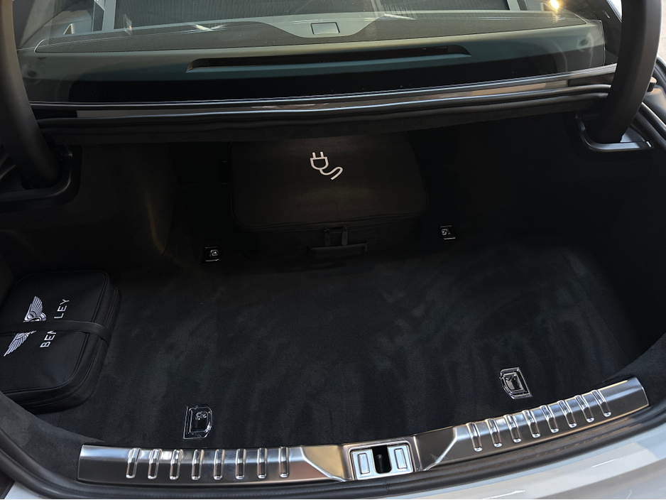 2025 Bentley Flying Spur 4.0 V8 SPEED FIRST EDITION MULLINER N €349,950